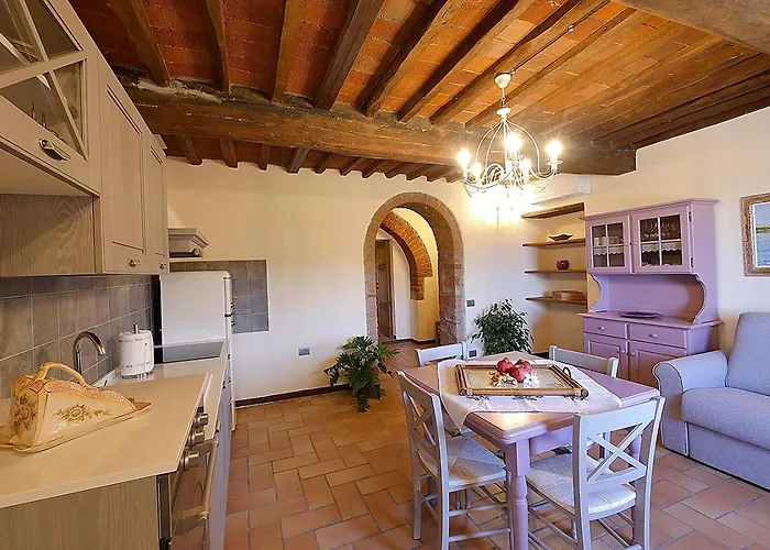 Podere Bagnoli アパートホテル 4*