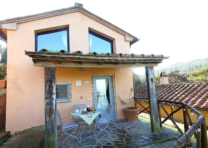Podere Bagnoli アパートホテル 4*