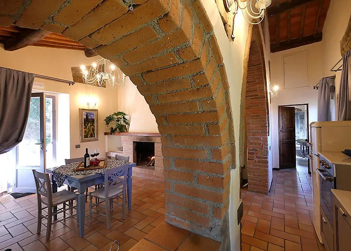 Podere Bagnoli アパートホテル 4*